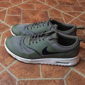 Nike Air Max Thea Women’s Shoe